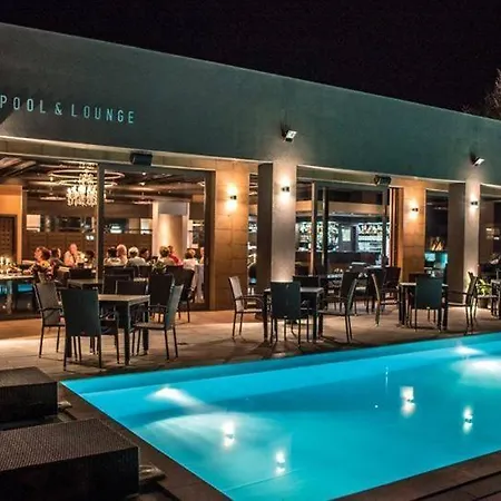 Guest house Player's Pool&rooms