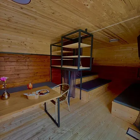 Πανσιόν Player's Pool&rooms 4*