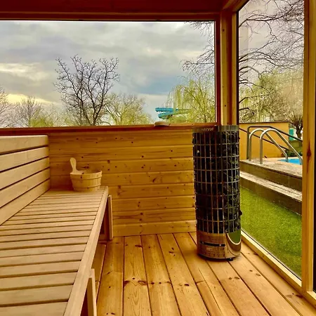 Guest house Player's Pool&rooms