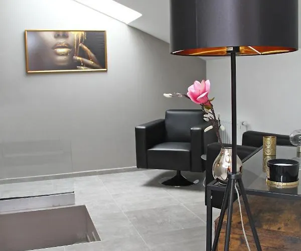 Player's Pool&rooms 4*